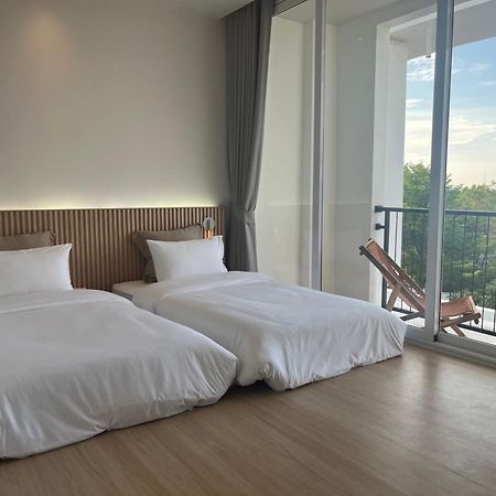 Punn Hotel Korat Nakhon Ratchasima Extérieur photo
