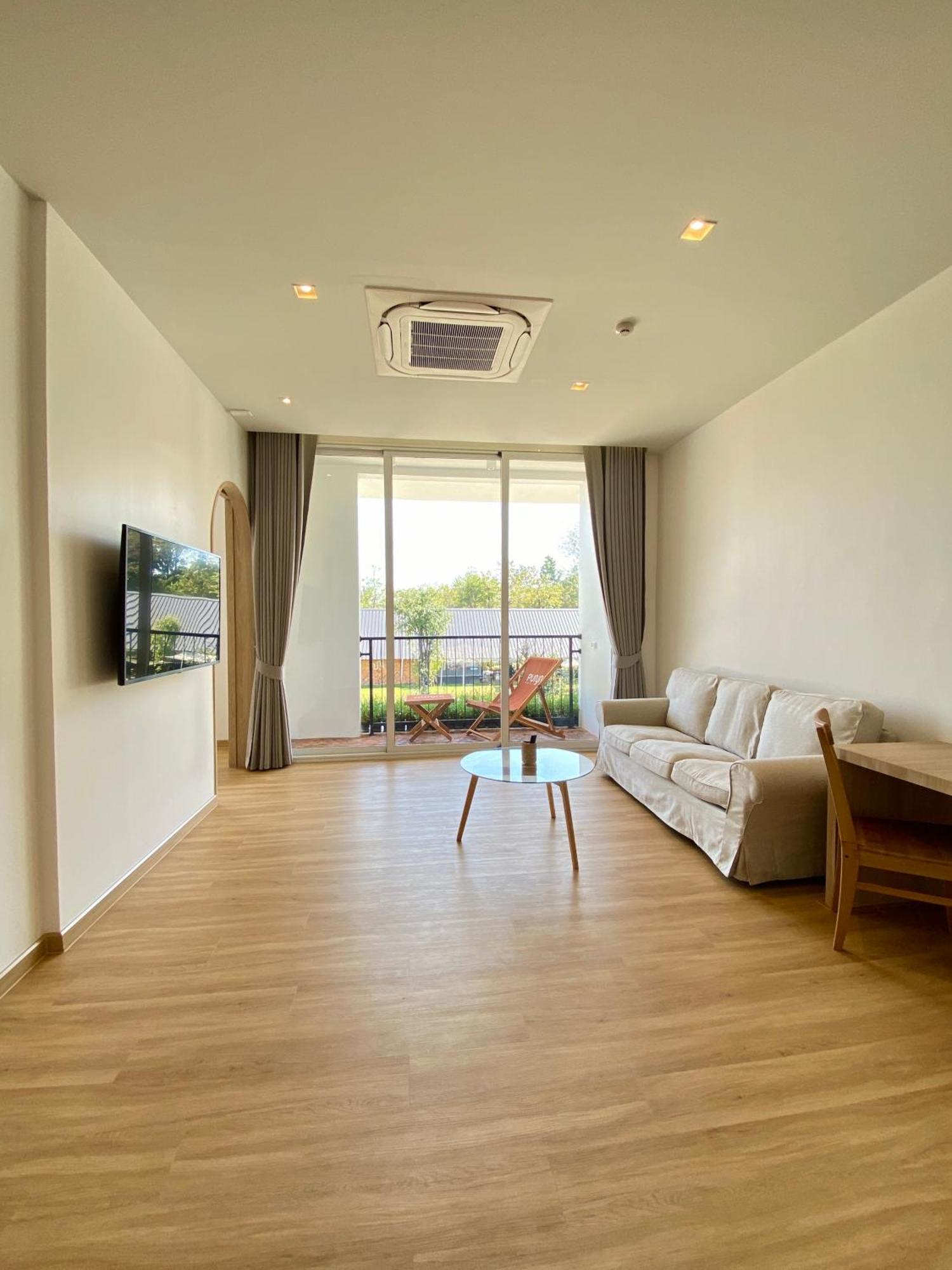 Punn Hotel Korat Nakhon Ratchasima Extérieur photo